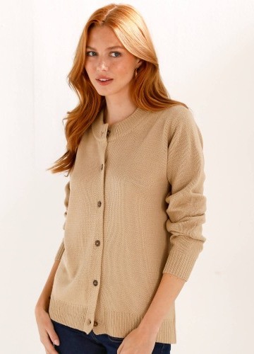 Sveter s okrúhlym výstrihom