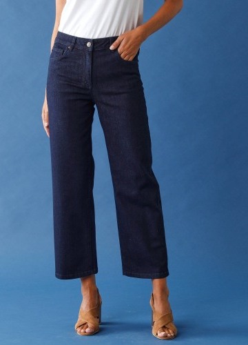 Široké skrátené džínsy