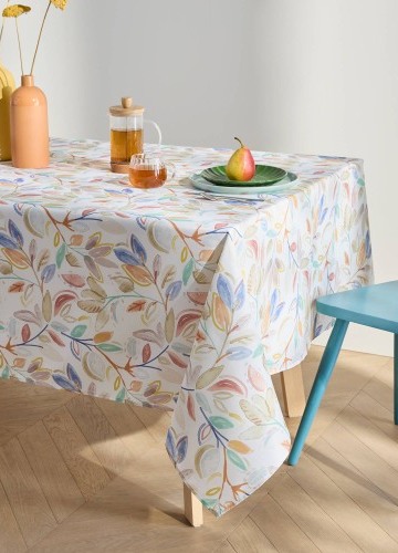 Obrus ​​s potlačou listov