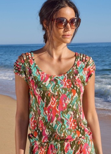 Tričko s pestrou potlačou a ozdobnými šnúrkovými plecami