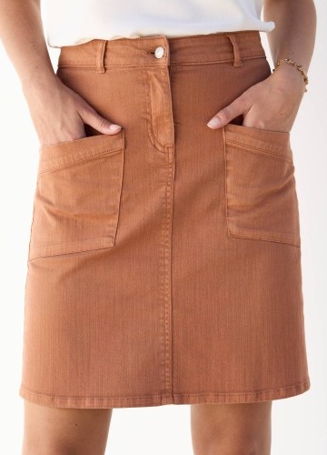 Krátká sukně s kapsami