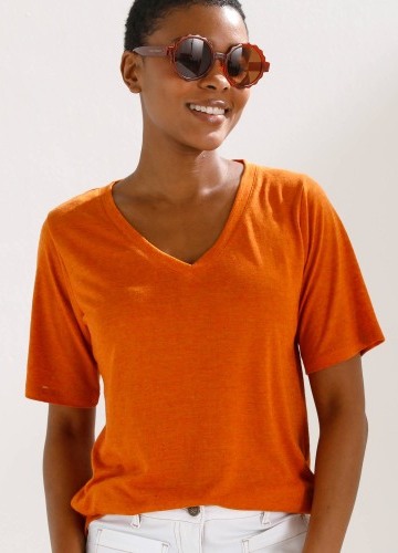 Tričko s prímesou ľanu a výstrihom do ,,V''