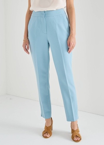 Jednofarebné cigaretové nohavice po členky