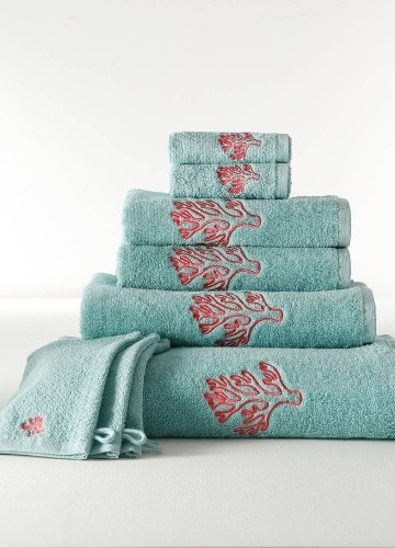 Kolekce koupelnového textilu zn. Colombine®, 420g/m2 s výšivkou korálu