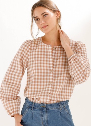 Blúzka s kockovanou potlačou a okrúhlym výstrihom