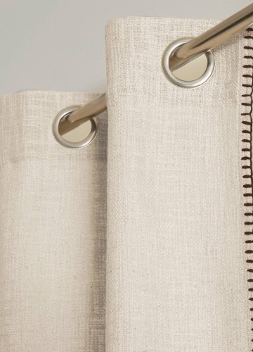 Jednobarevný texturovaný závěs