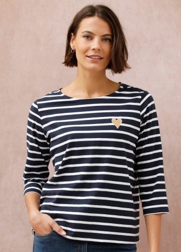 Pruhované tričko s výšivkou srdce, bio bavlna