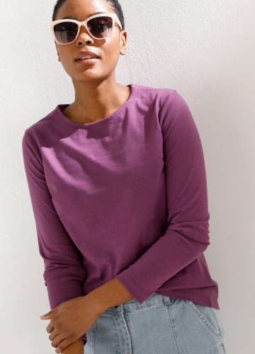 Jednobarevné tričko s dlouhými rukávy