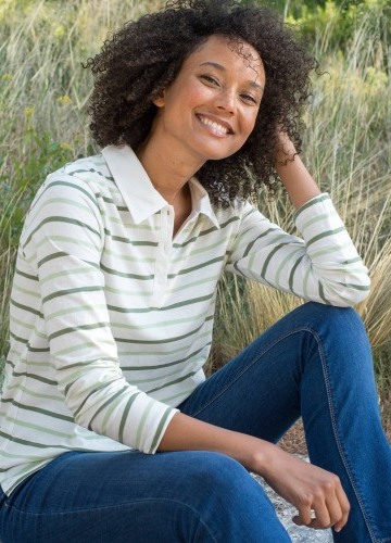 Proužkované tričko s límečkem