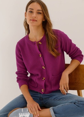 Propínací svetr s perličkovým vzorem