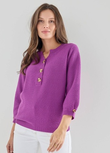 Pulovr s výstřihem na knoflíky a perličkovým vzorem