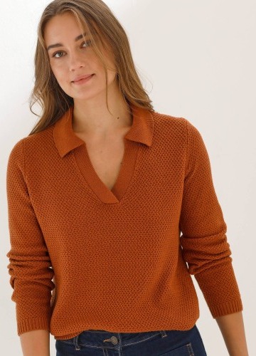 Pulóver s golierom_x000D_
a perličkovým vzorom