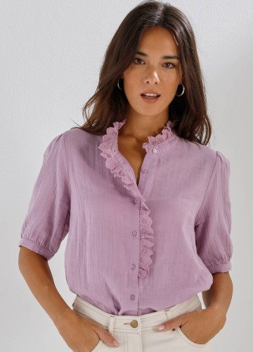 Mušelínová halenka s krátkými rukávy