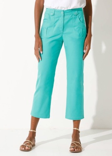 Rovné strečové 7/8 nohavice.