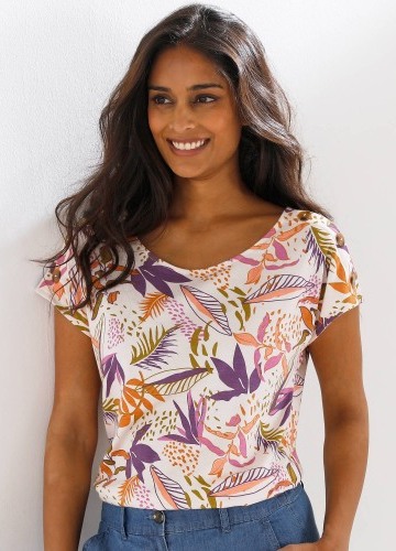 Tričko s potlačou a gombíkovou légou na pleci