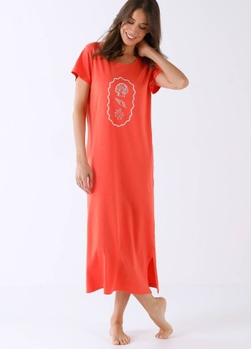 Dlhá nočná košeľa s potlačou mušličiek