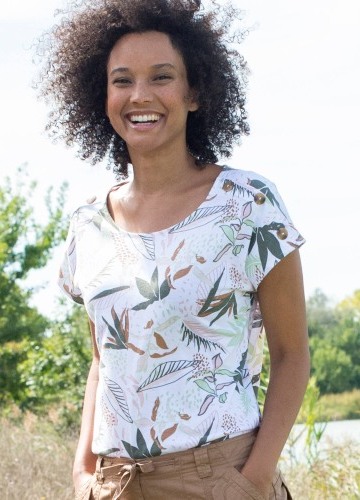 Tričko s potiskem a knoflíky na ramenou