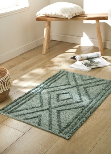 Koberec s plastickým vzorom