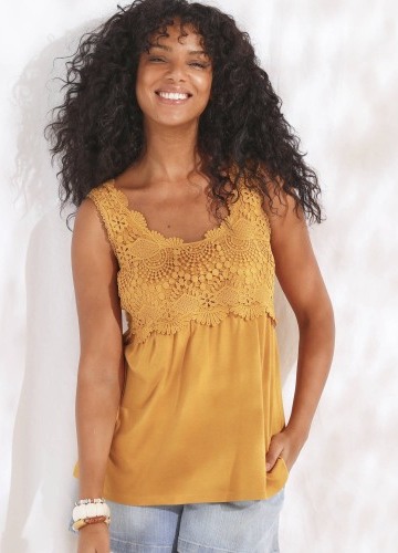 Dlouhý top s macramé