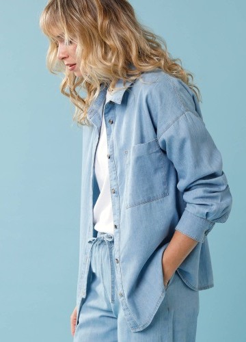 Džínová košile ve volném střihu, pro malou postavu