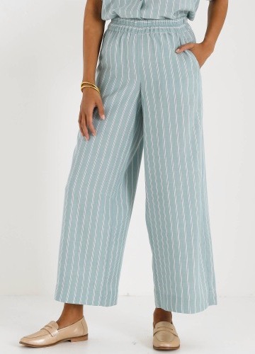 Široké pruhované nohavice s pružným pásom