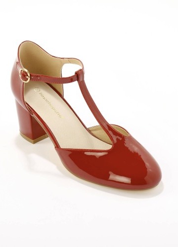 Lakované lodičky s remienkom