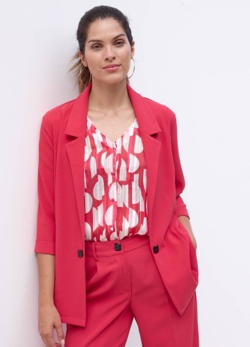 Splývavý blejzr s 3/4 rukávy