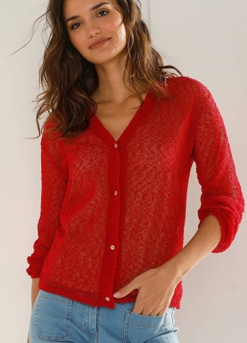 Svetr z originálního úpletu, háčkovaný efekt