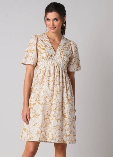 Krátké šaty s boho potiskem