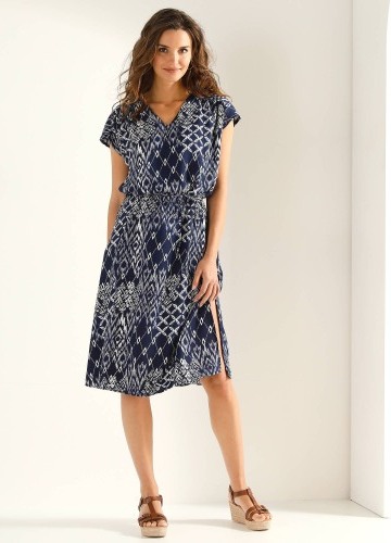 Šaty s krátkymi rukávmi a potlačou