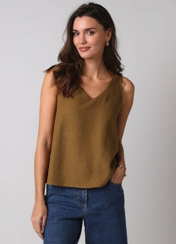 Top se širokými ramínky