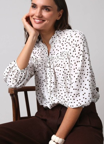 Košilová propínací halenka se žabičkováním