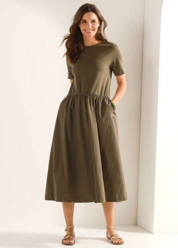 Šaty ze 2 materiálů