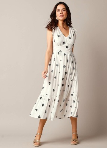 Dlhé krepónové šaty s potlačou