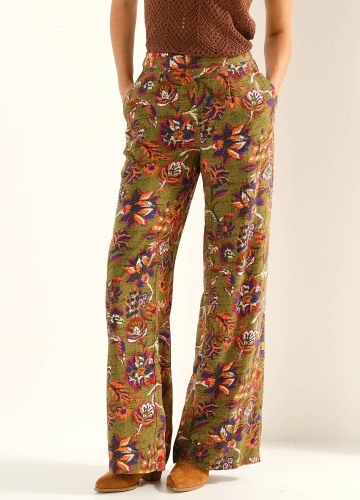 Široké vzdušné kalhoty s potiskem indických květů