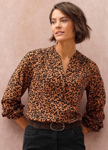 Propínací halenka s mao límečkem, potisk leopard