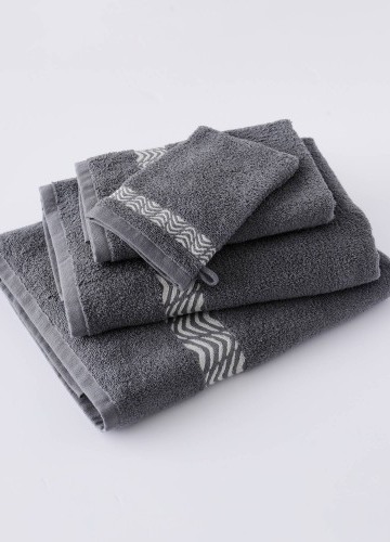 Koupelnový textil s originálním vyšitým lemem 420g/m2