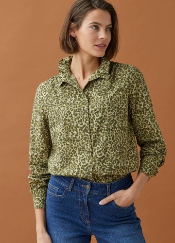 Košilová halenka s leopardím vzorem