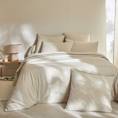 Lenjerie de pat din flanelă cu dungi contrastante din colecția "Intemporelle"