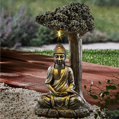 Sedící Buddha pod stromem