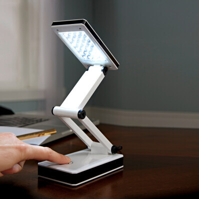 Lampă de birou cu LED-uri pliabile