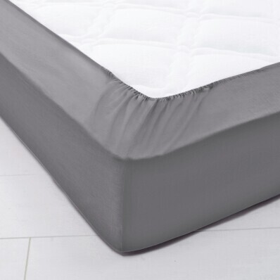 Cearșaf de pat elastic monocolor cu adâncimea colțului de 32 cm, din bumbac