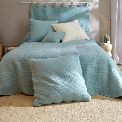 Cassandre cuvertură de pat matlasată în culori solide Cassandre