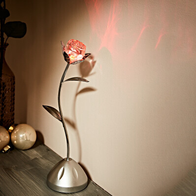 Lumină de trandafir cu LED-uri care schimbă culoarea