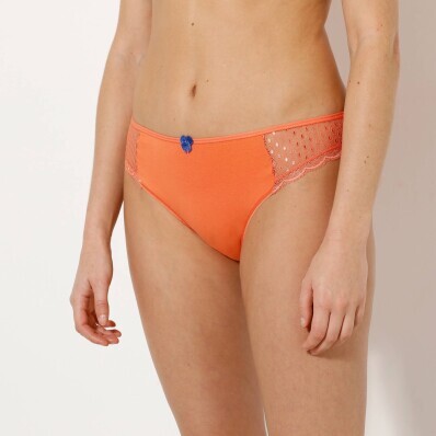 4 jednofarebných midi nohavičiek Tropea zn. Confidence Lingerie® z pružnej bavlny a čipky