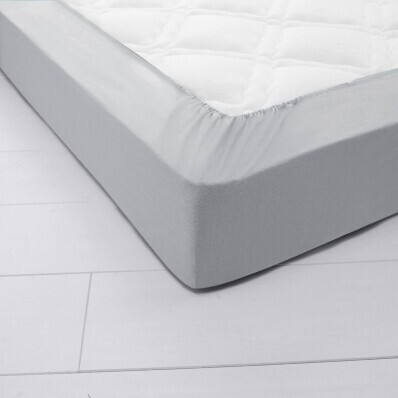 Jednobarevné napínací prostěradlo s hloubkou rohů 40 cm