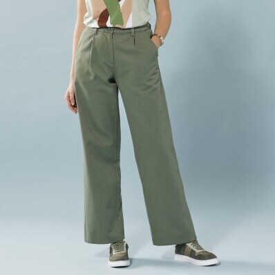 Pantaloni largi din twill pentru o siluetă mai mică
