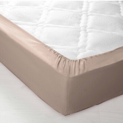 Jednobarevné napínací prostěradlo zn. Colombine® s hloubkou rohů 32 cm, z polycotonu
