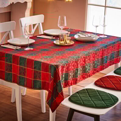 Žakárový ubrus Káro