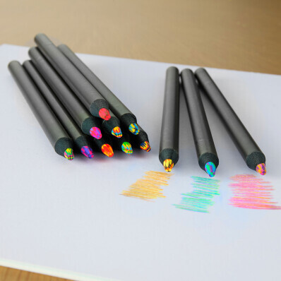 12-dielna súprava ceruziek Dúha